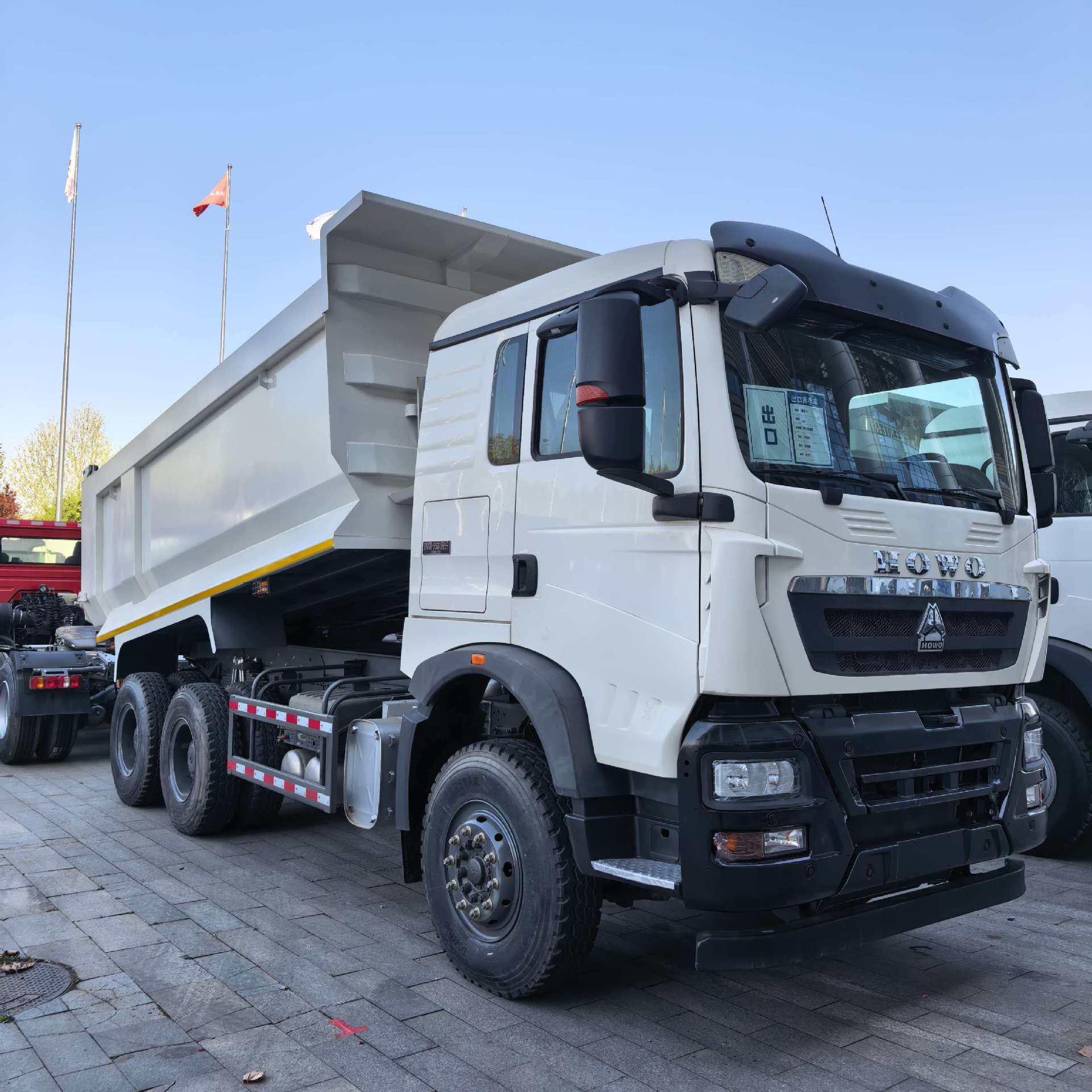 Cross-Border Supply of Sinotruk Howo Dump Trucks Tx6X4, African Dump Trucks, Howo Dump Trucks