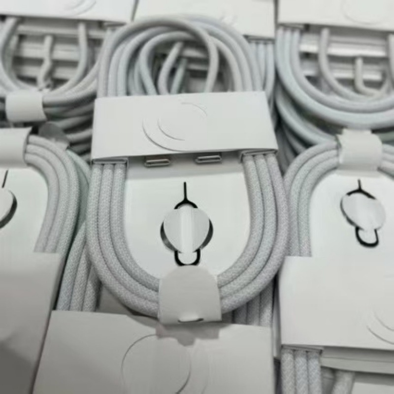 PD60W Fast 16 Data Type-C Braided Suitable For IPhone 16/15 Series Charging Cable_voghion.com