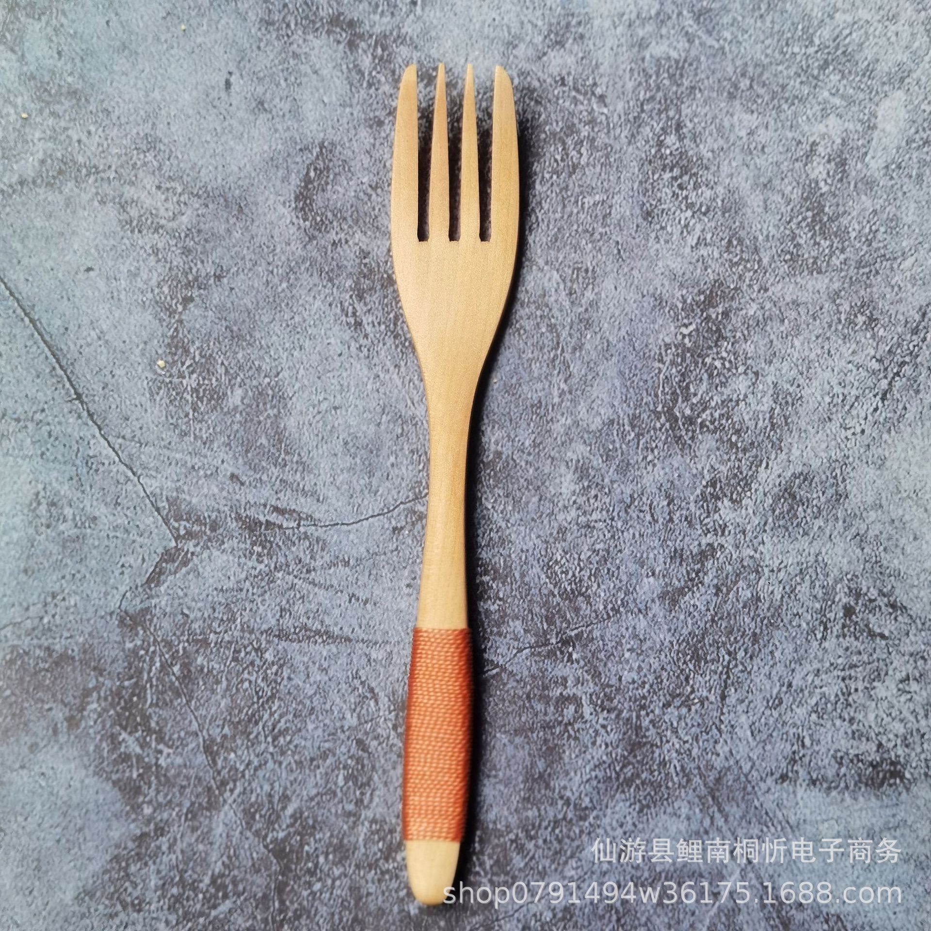 헤무 웨이브 핸들 포크 카키색 실