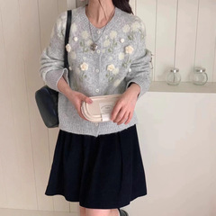 温柔风针织衫韩系少女感秋冬新款立体花朵宽松休闲提花毛衣外套女