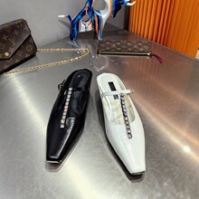 �W��վGŮЬ26���ĕr��ܛ��ϞţƤ���^���m����и�T�֎����^��Ь