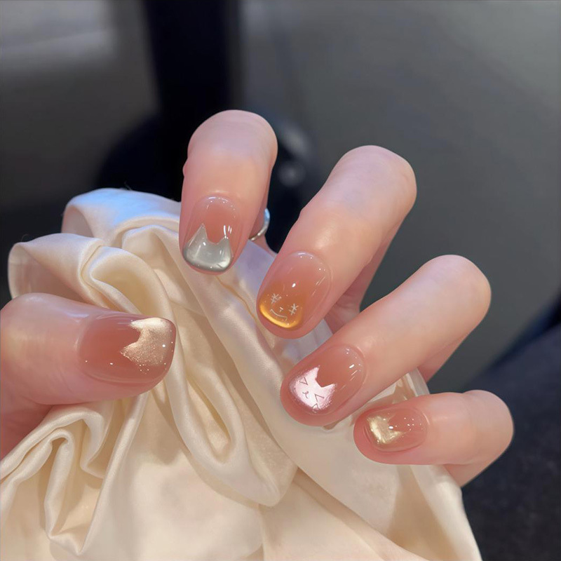【Colorful Kitten】Soft and Cute Dopamine Kitten Cat-Eye Clear Blush, Brightening Effect, Pure Handmade, Adorable Wearable Nail Art