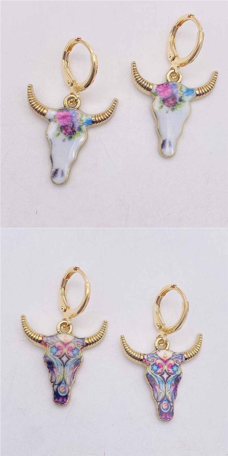 Metal Material 1 Pair Casual Retro Simple Style Cattle Metal Drop Earrings