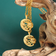 �羳�͹��LС���OӋ̫��ǵ�����Ů�Ƕˮ��p��С������ɫ�Ʒ