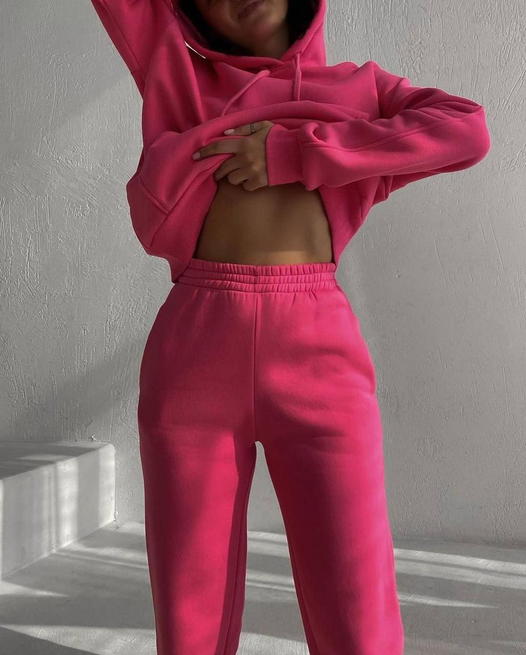 2024 Neues, lässiges, modisches, langärmeliges Plüsch-Zweiteiler-Set aus Kapuzenpullover und Hose_voghion.com