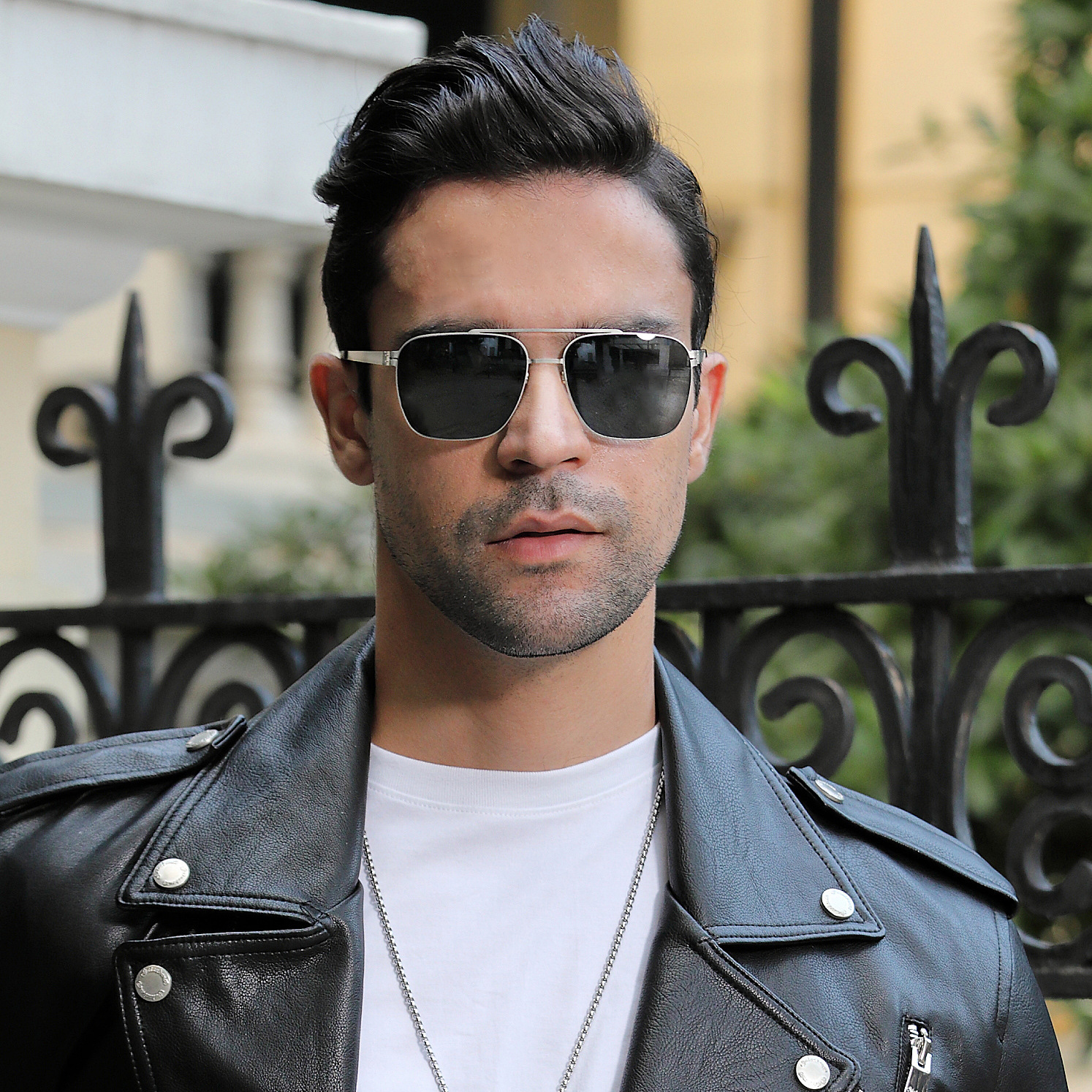 2021 nuevo doble haz cuadrado de acero inoxidable gafas de sol de acero cuero luz screeless primavera gafas pierna hombres gafas de sol