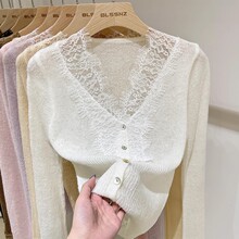 白色V领蕾丝设计感打底衫春秋针织开衫毛衣内搭别致上衣女冬花边