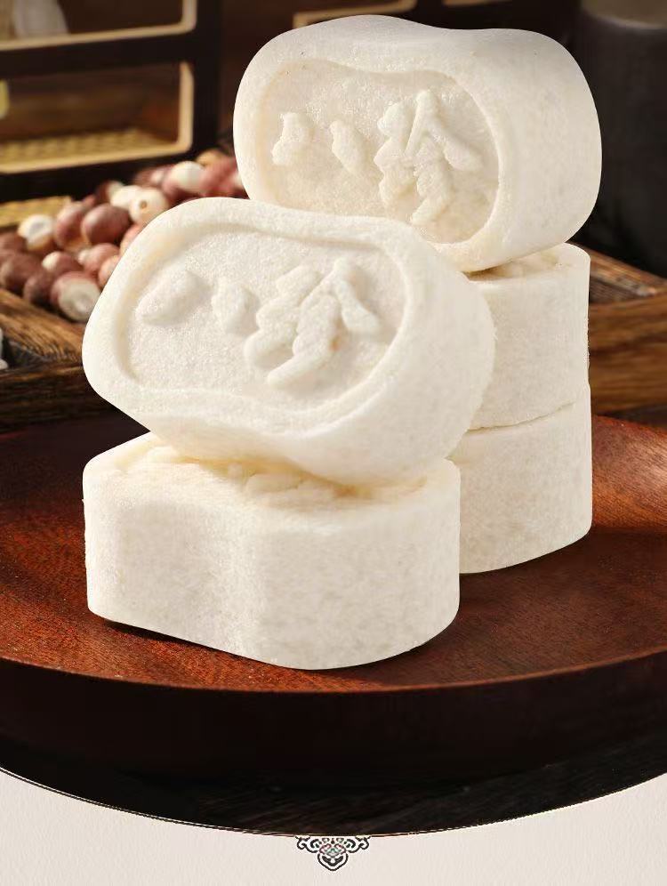 Astragalus Codonopsis Eight Treasures Cake 250g Soft Sweet Snack with Poria Lotus Seed and Chinese Yam overview