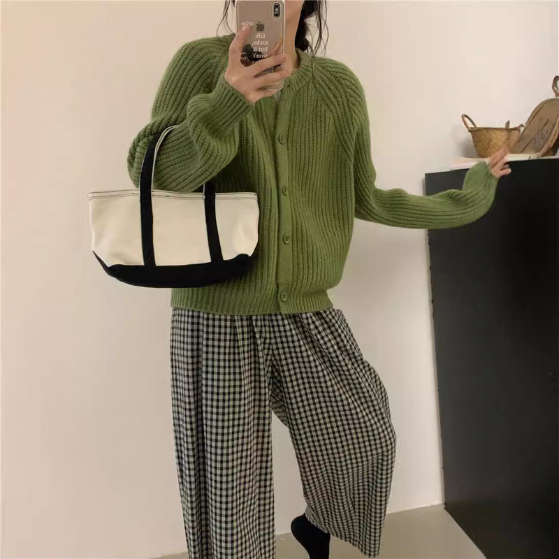 Round Neck Thick Needle Thick Knitted Cardigan Women's Autumn and Winter Korean Style Lazy Style Solid Color Simple Elegant Sweater Women's Coat