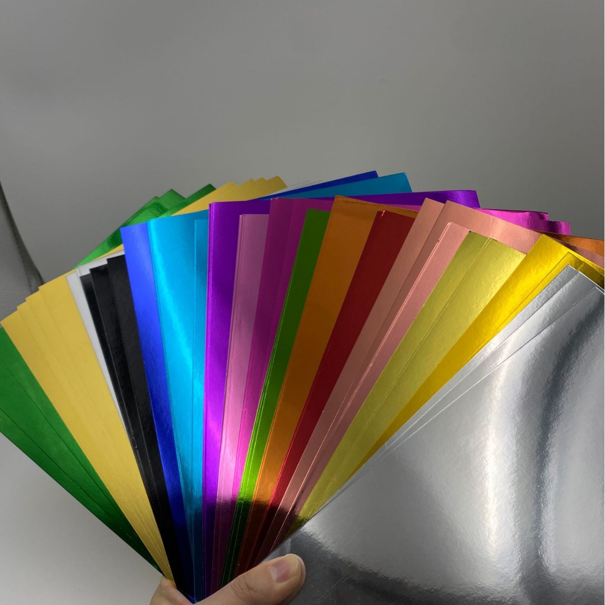 Papel de tarjeta A4 metalizado en colores