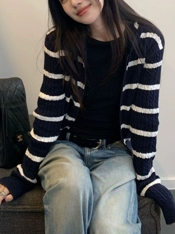 藏青色条纹连帽麻花针织开衫外套女韩系氛围感早秋季穿搭毛衣上衣|undefined