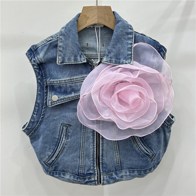 Estación europea de otoño 2024 nuevo nicho de diseño temperamento dulce malla flor empalmado jeans abrazadera chaqueta mujer