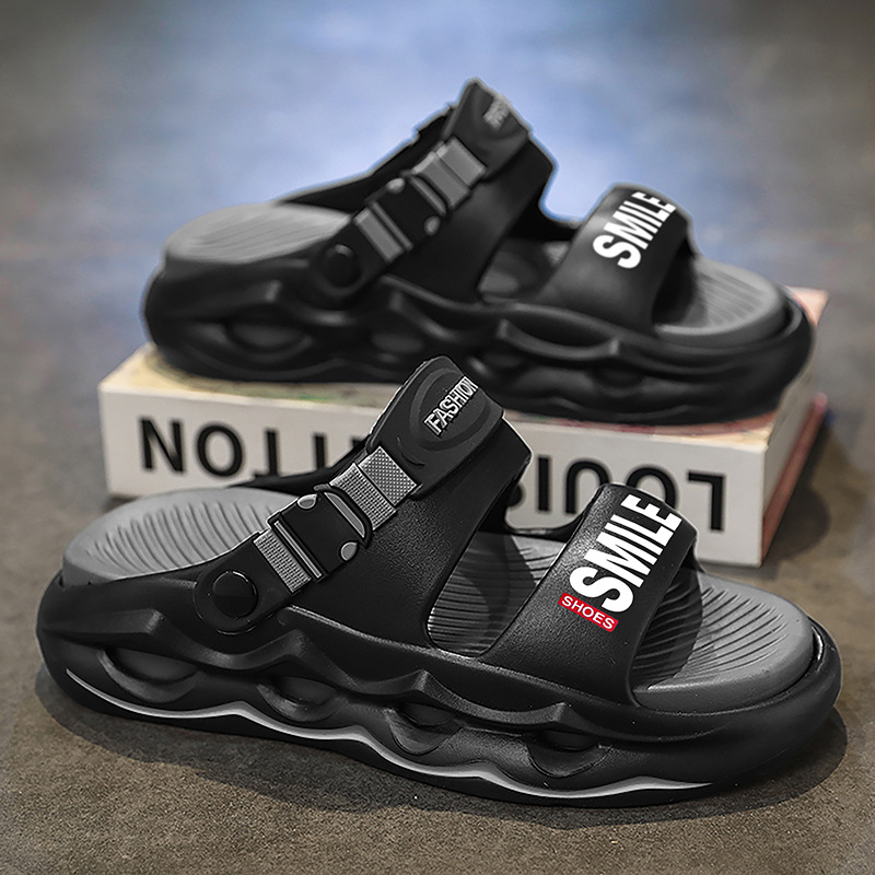 Zapatillas para hombre nuevo estilo 2025 verano ocio ropa exterior deportes ligero pisando mierda estudiantes playa vadeo sandalias de doble uso