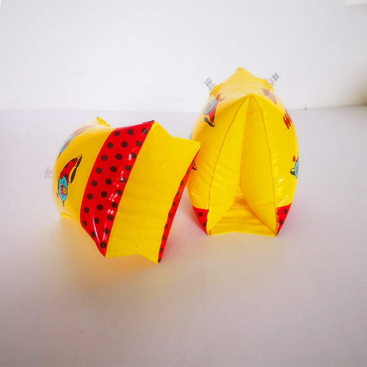 Yellow sleeves 4.jpg