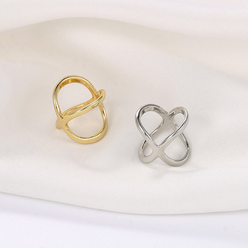 Silk scarf buckle, versatile brooch, two-purpose simple scarf, three-ring buckle accessories, X-shaped square scarf, shawl, corner knotted buckle