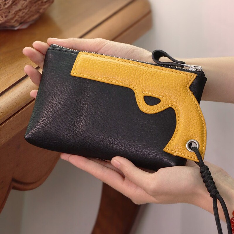 Cross-border first-layer cowhide portable versatile coin purse, designer original personalized gun-shaped small handbag 6926 Cross-border first-layer cowhide portable versatile coin purse, designer original personalized gun-shaped small handbag 6926
