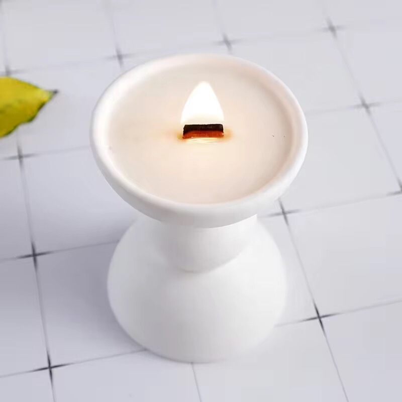ヨーロッパのアロマキャンドルホルダーロマンチックでシンプルな家庭用セラミックキャンドルカップデスクトップクリエイティブワックス缶キャンドルホルダー装飾品インスタイル|undefined
