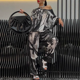 连衣裙;女式T恤;时尚休闲套装