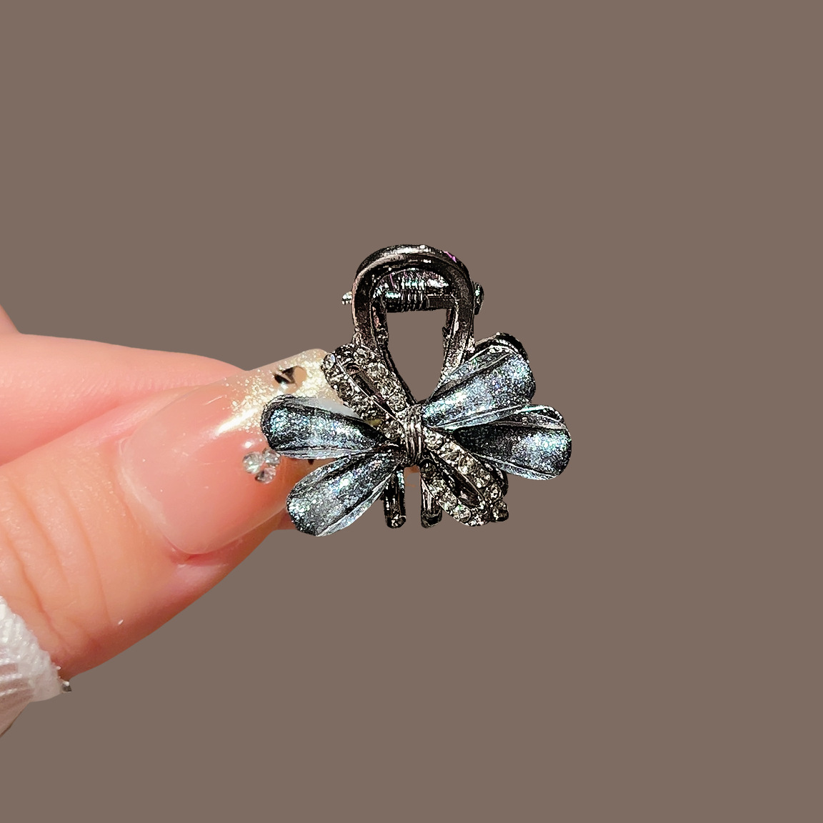 건 블랙 레진 라인스톤 보우 스몰 그립