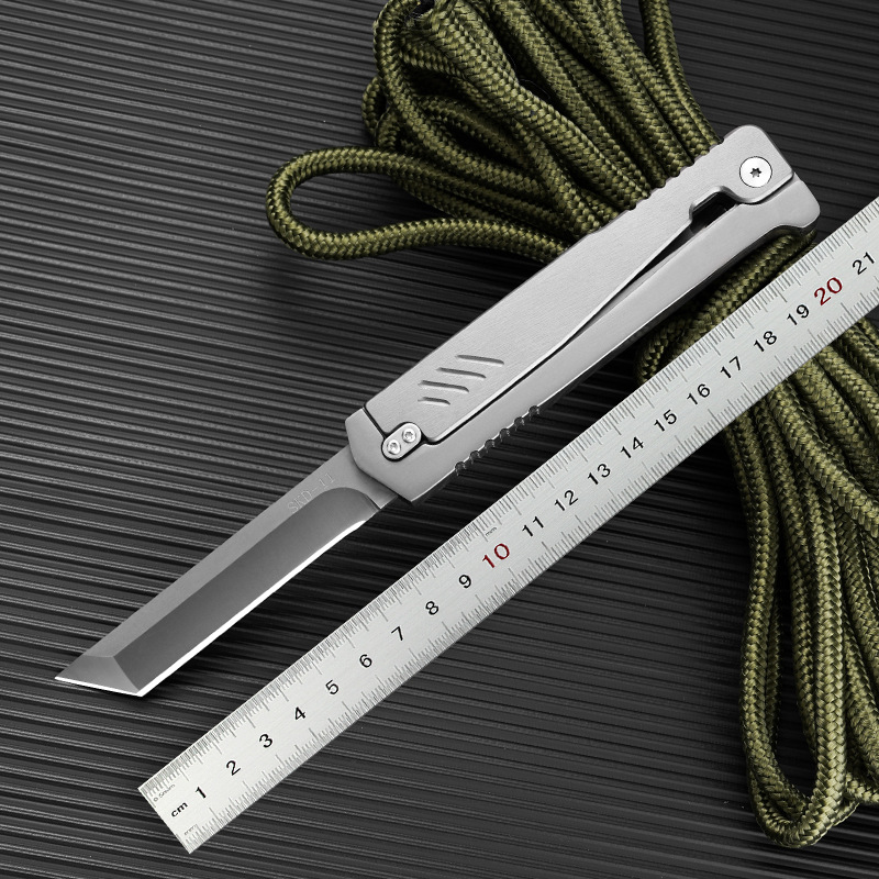 亚马孙热卖款成人萝卜刀随身刀重型钢材高硬度锋利防身刀求生小刀