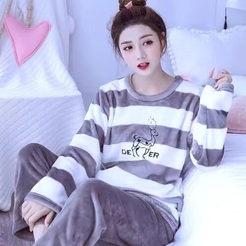 Winter Flannel Pajamas for Women, Thick Autumn Long-Sleeve Coral Fleece Hooded Student Pajama Set, Warm Home Clothes