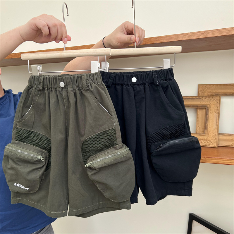 2024 Drenge Sommer Amerikanske Arbejdsshorts med Store Lommer til Børns Fritid Løse Vandvaskede Bomuldsbukser Over Knæ 5/4_voghion.com