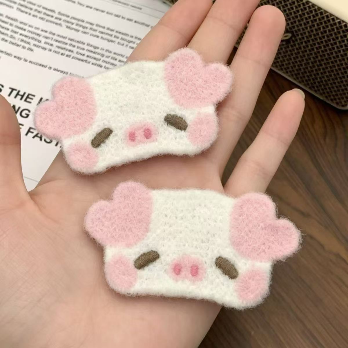 2026 Soft Cute Pink Pig Hair Clip with Velcro, Adorable Girly Little Pig BB Clip, Versatile Side Bangs Clip for Students