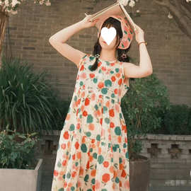 法式浪漫复古碎花无袖背心连衣裙女夏多巴胺休闲度假气质显瘦长裙