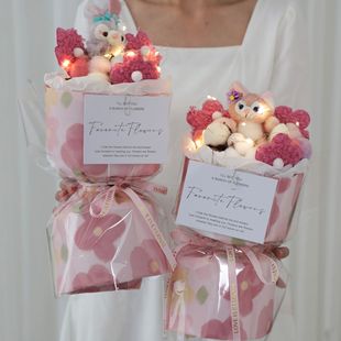 Children's Day Cute doll bouquet cartoon girl's heart bouquet modern simple style children's birthday bouquet