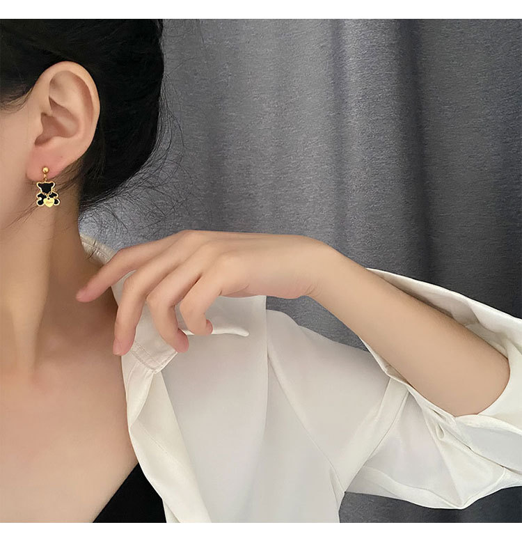 Fashion Bear Titanium Steel Plating Earrings 1 Pair