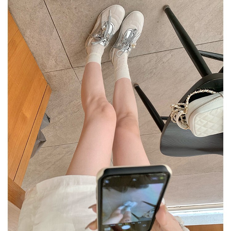 葡萄妈同款现货~ 增高5cm~厚底珍珠系带圆头拼色休闲鞋阿甘板鞋女|undefined