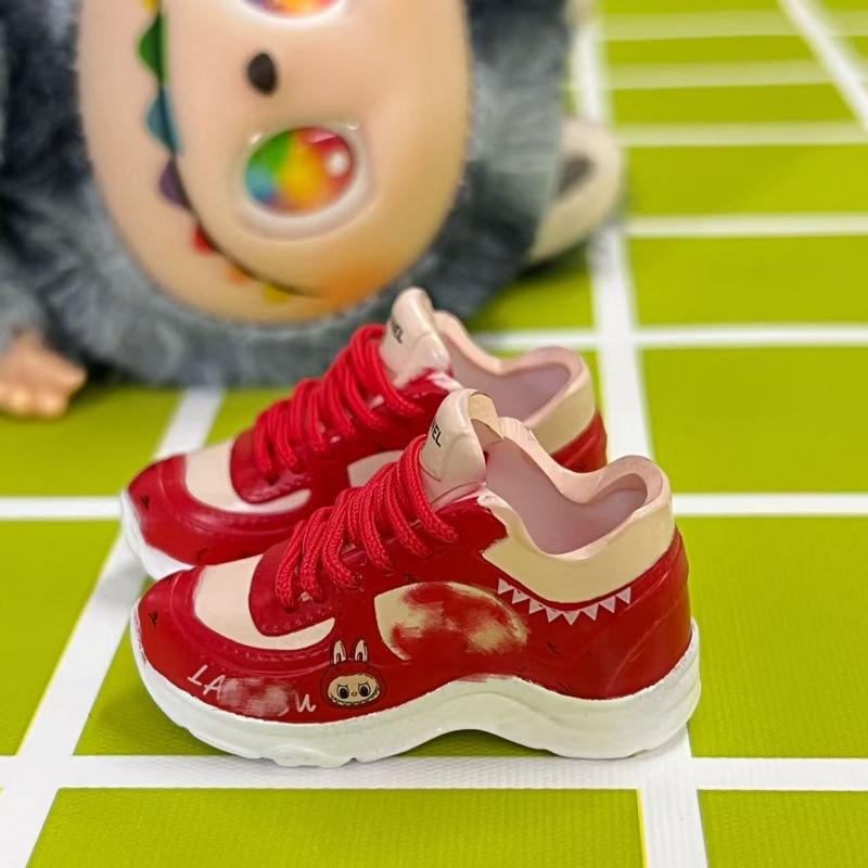 LABUBU Zapatos Rabu Ropa de bebé 17cm felpa vinilo bolso de muñeca colgante para zapatos desnudos caja ciega