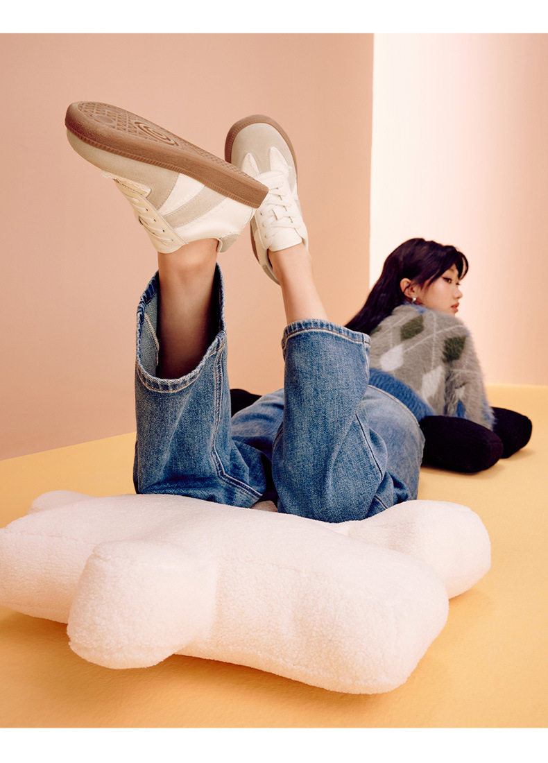 Versatile Footwear