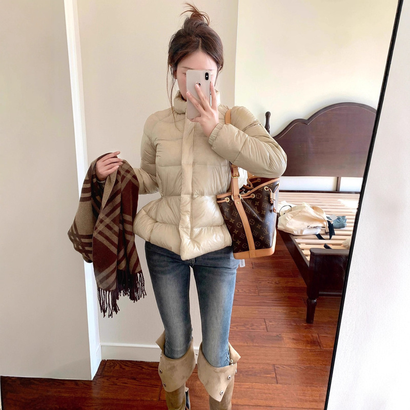 Stand Collar Waist Slimming Ribbed down Jacket for Women 2025 New Winter Warm and Super Nice Winter Thick Outwear