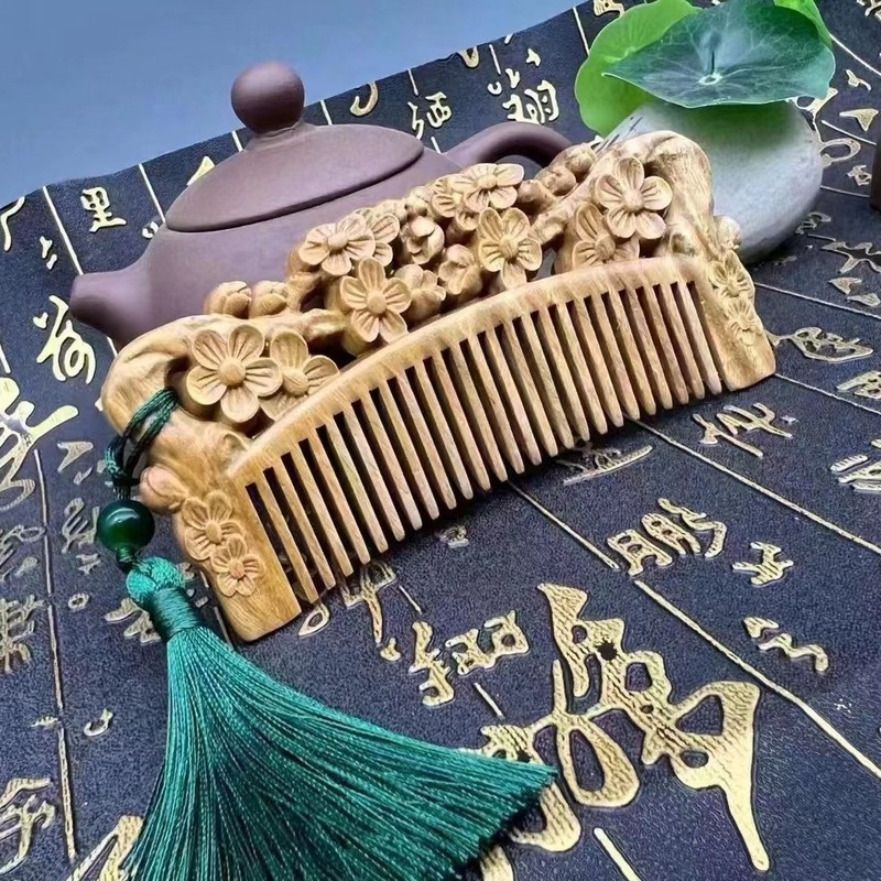 緑檀彫刻櫛彫刻木櫛マッサージ頭部経絡疎通櫛頭マッサージ彫刻櫛流蘇ランダム髪|undefined