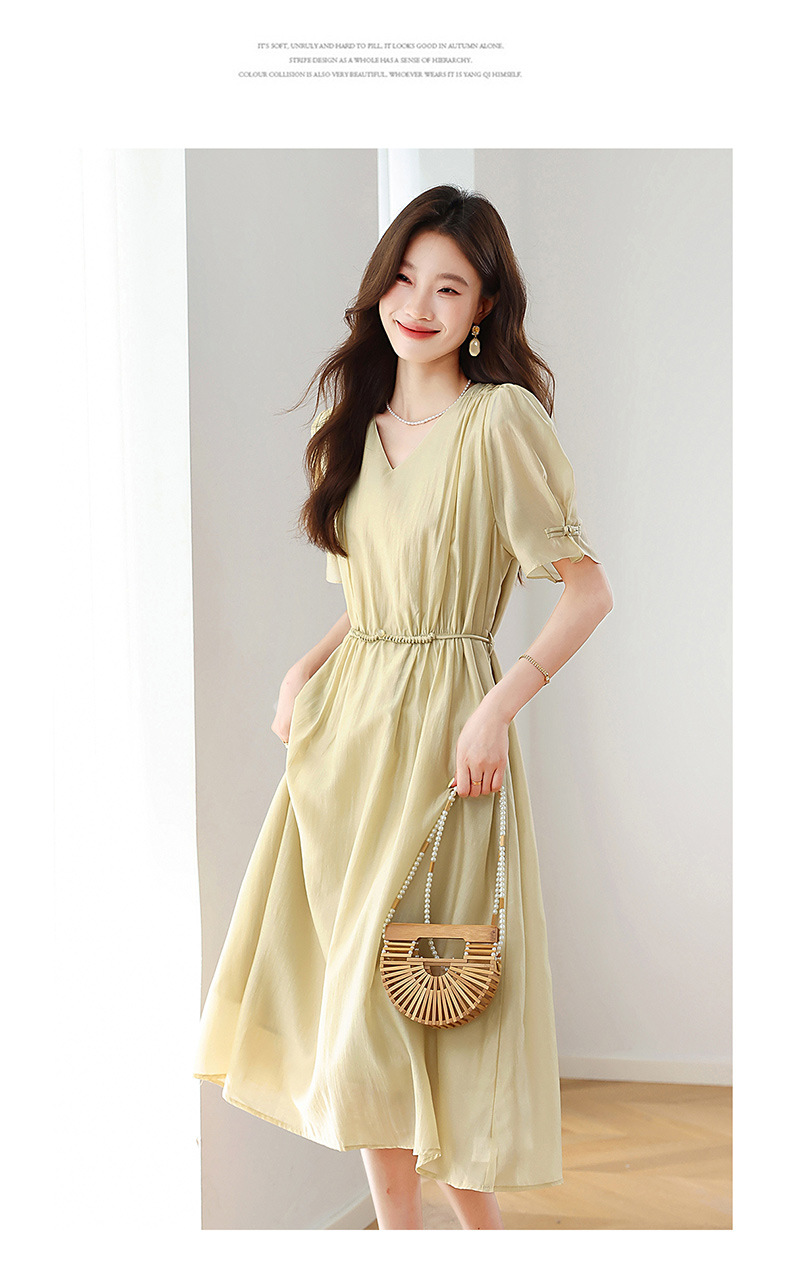 Đầm ôm body nữ cổ chữ V tay ngắn thiết kế eo ZQ2579 — Màu đỏ rượu, Màu kaki chi tiết 17
