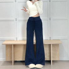 灰色辣妹美式微喇裤女秋季2025新款休闲卫裤宽松显瘦运动喇叭裤