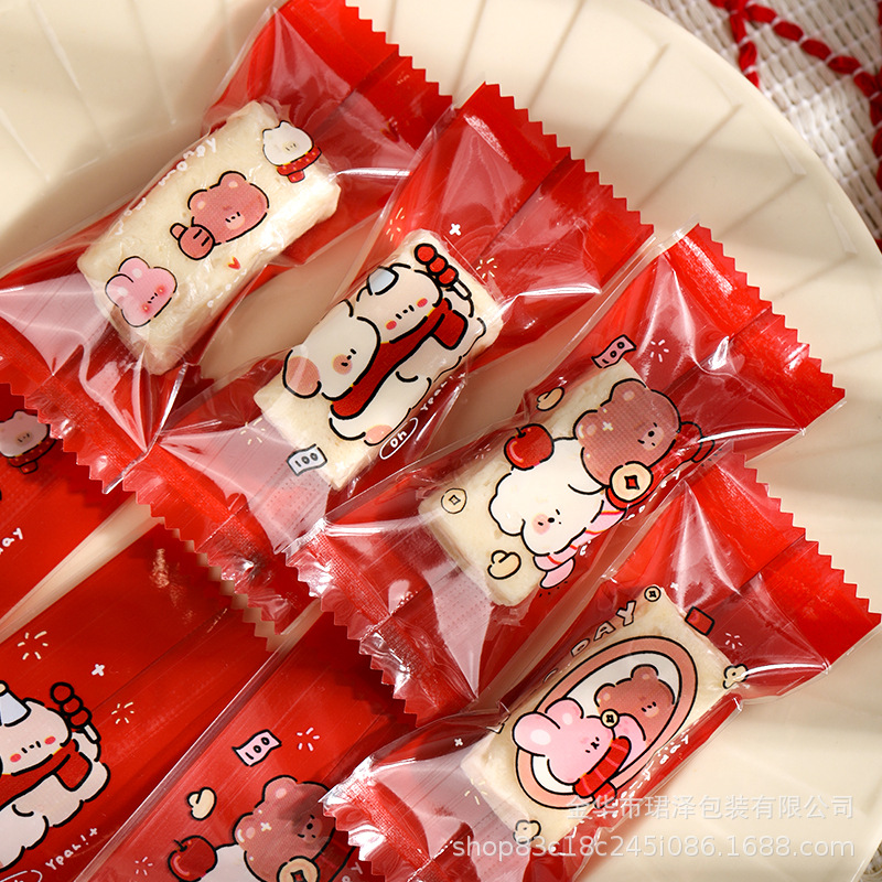 牛轧糖包装袋奶糕太妃糖独立机封袋卡通熊手工糖纸新年红糖果袋子