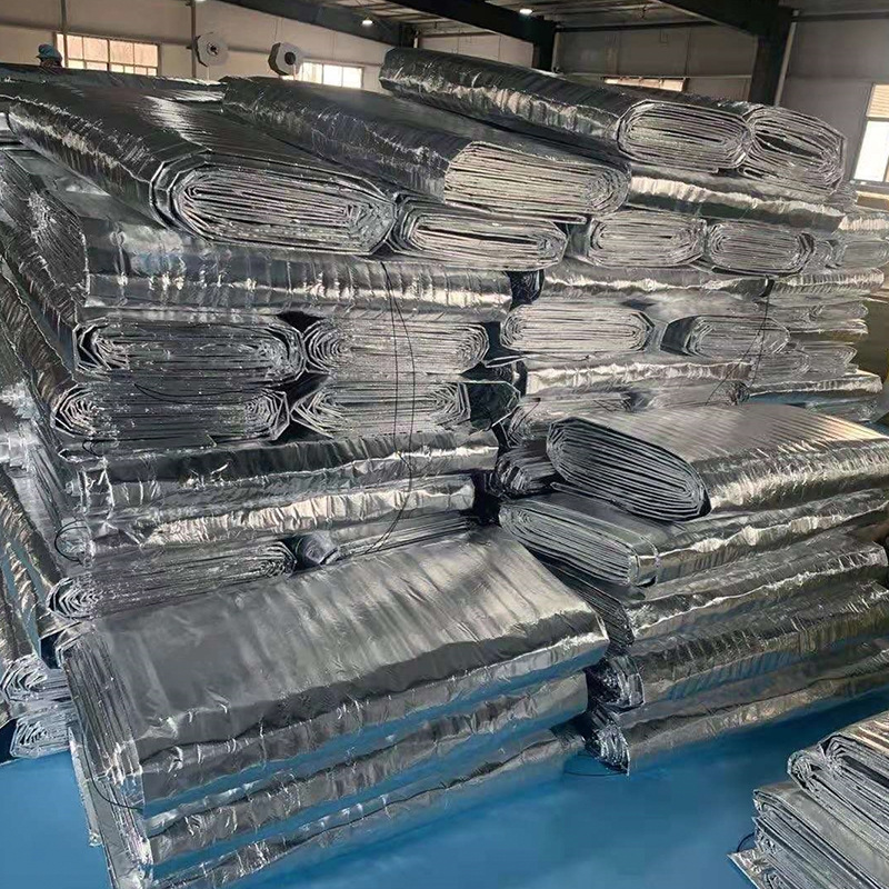 Special engineering aluminum foil electric blanket industrial floor anti-crack concrete special engineering blanket industrial insulation high efficiency insulation 3