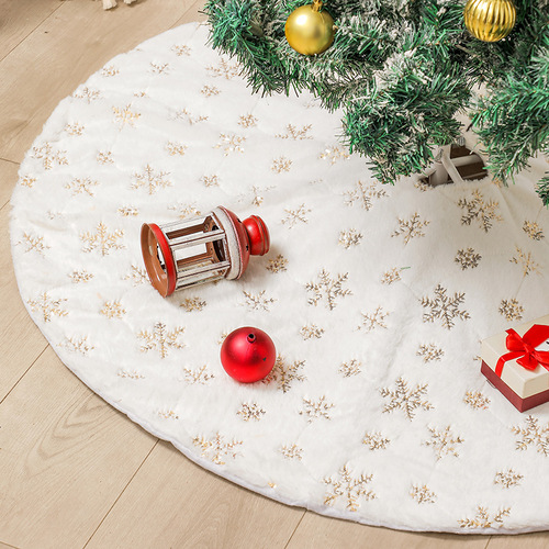 Love in Hong Kong Christmas decorations new round apron short plush snowflake tree skirt home Christmas tree bottom cushion