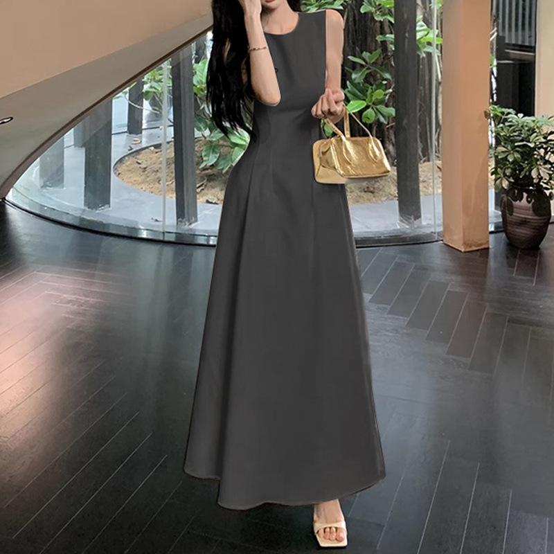 黑色连衣裙子女夏季2025新款法式气质感无袖背心收腰显瘦长裙|undefined