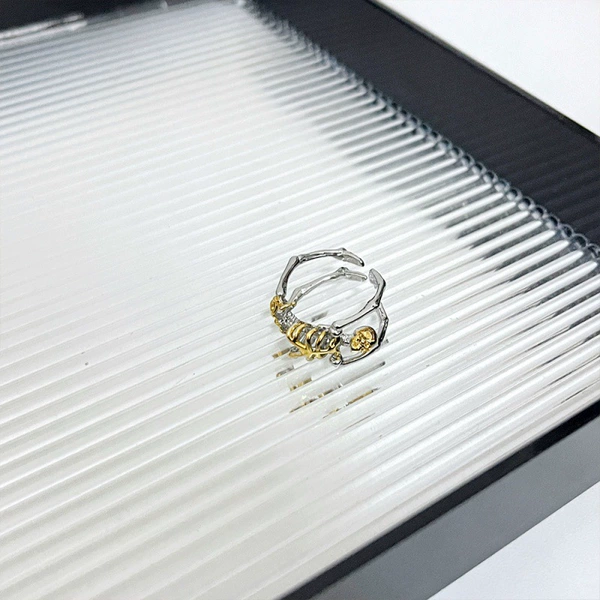 D type ring X-551