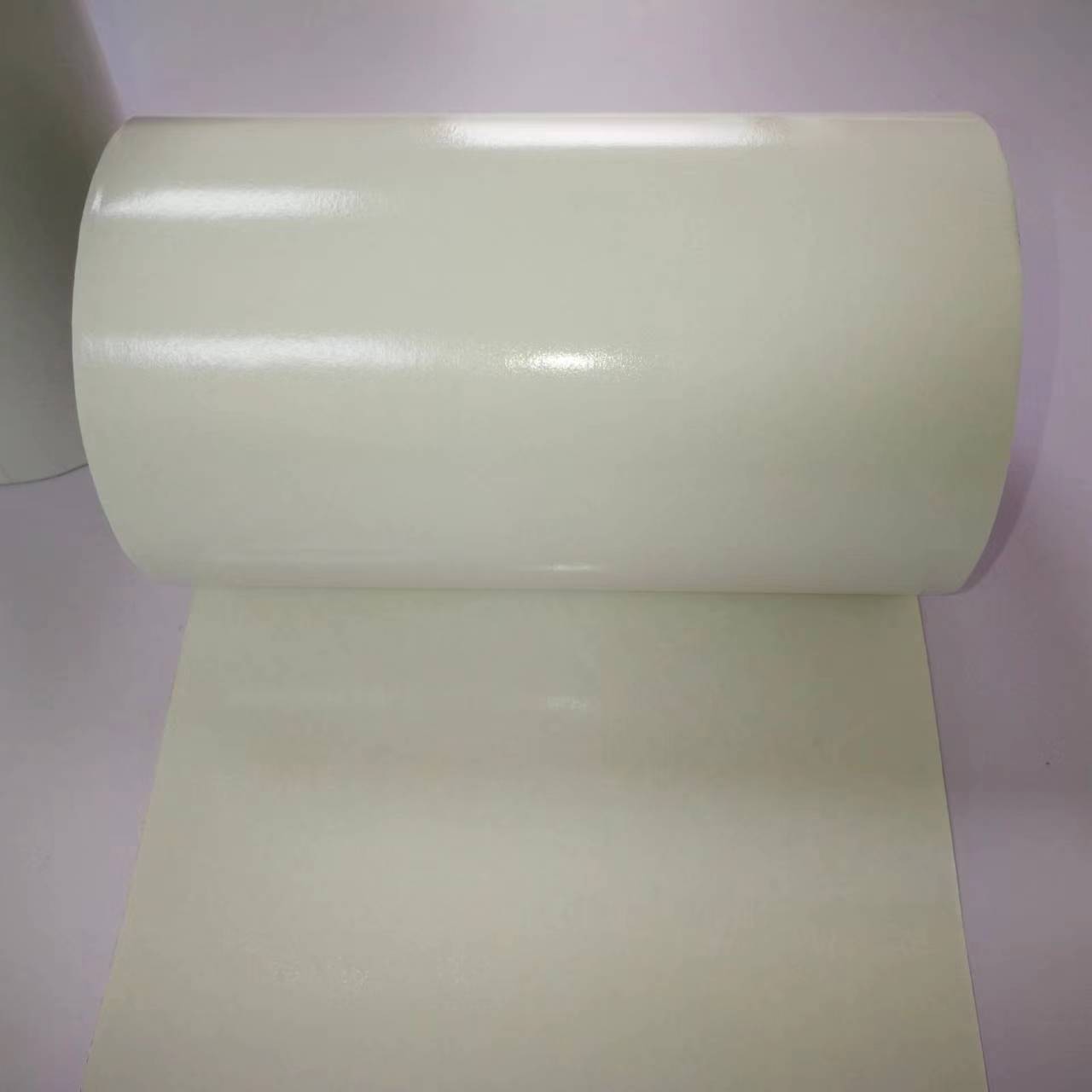 皇冠511H512H513H无纺布双面胶带高粘固定纸品金属塑料玻璃纺织物