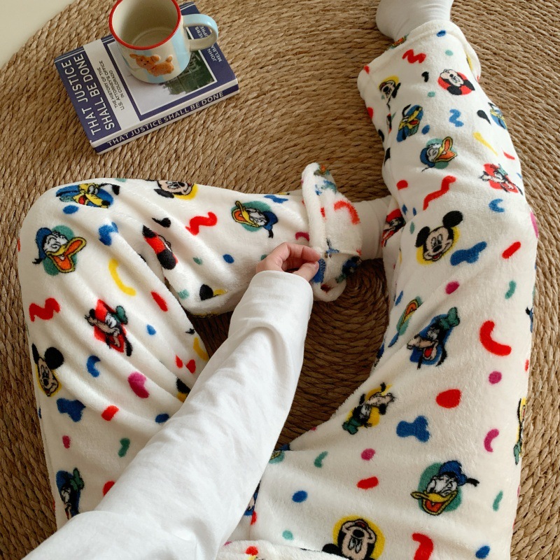 Pantalones de pijama de franela de dibujos animados de otoño y invierno para mujeres con pantalones de lana de coral caliente para estudiantes de lana de invierno para el hogar
