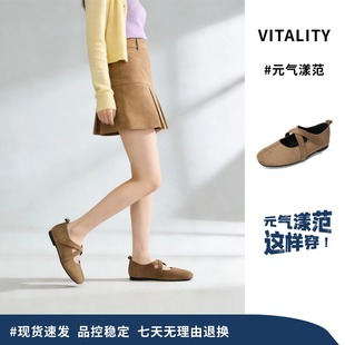 ǧ�ąR ��ˇŮ�񷶏͹�ƽ�׽��控�����Lƽ�׆�Ь��չ�s������Ь