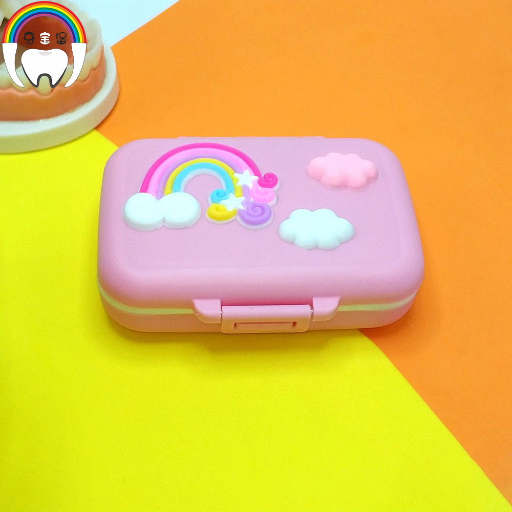 Caja de pezón de bebé de arco iris de silicona suave con pinzas pequeñas botella de pelo fetal Bola de algodón azul plástico Rosa Almacenamiento de cambio de dientes para niños