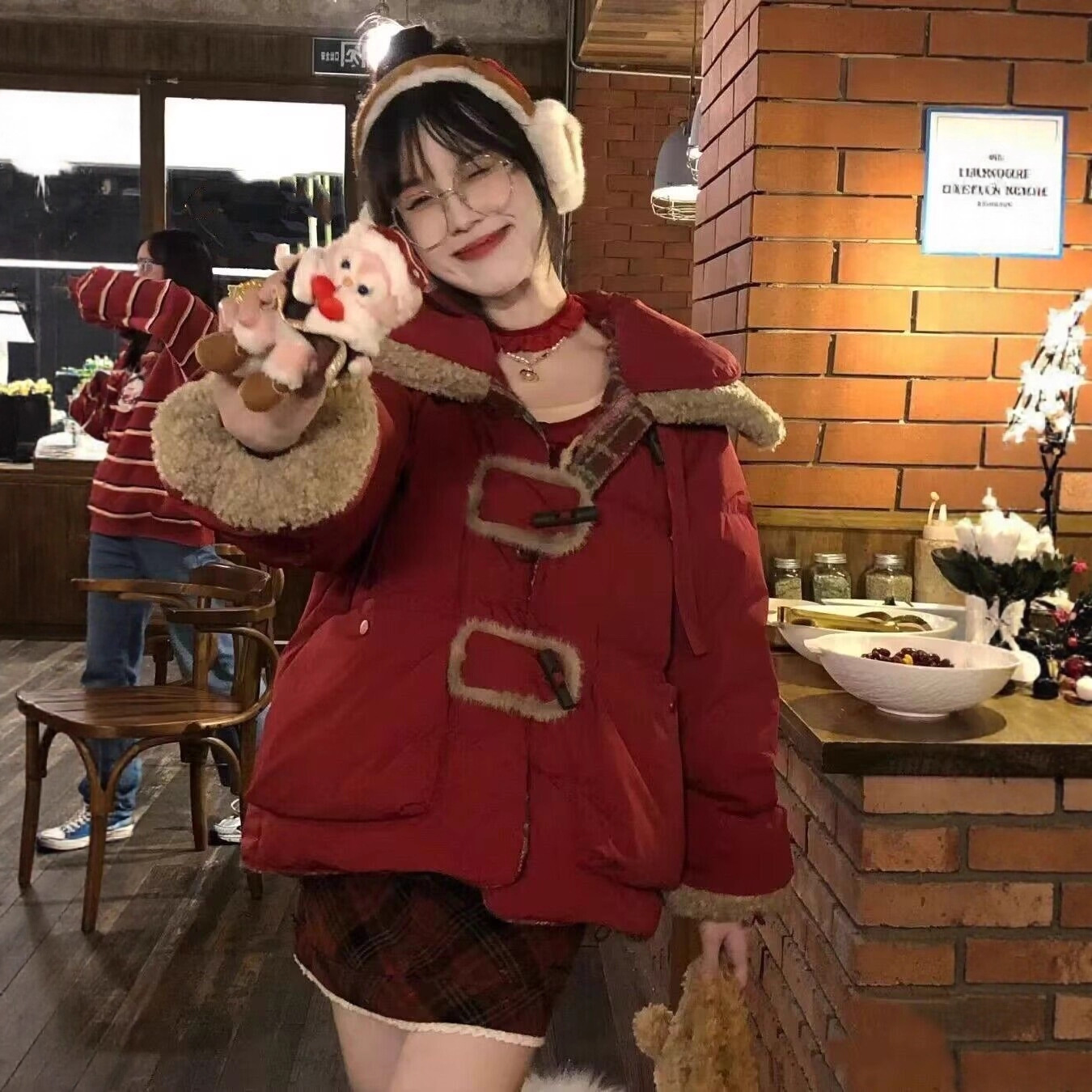 圣诞新年两面穿复古酒红加厚棉衣棉服女冬新款宽松牛角扣保暖外套