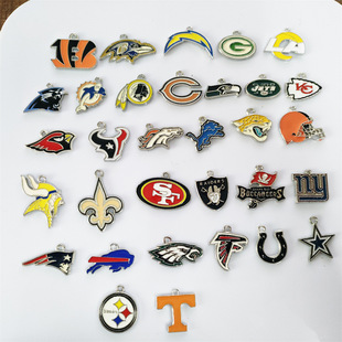 NFL �w����ʽ�ϙ��������ꠒ����32���logo�����\��ϵ�е���