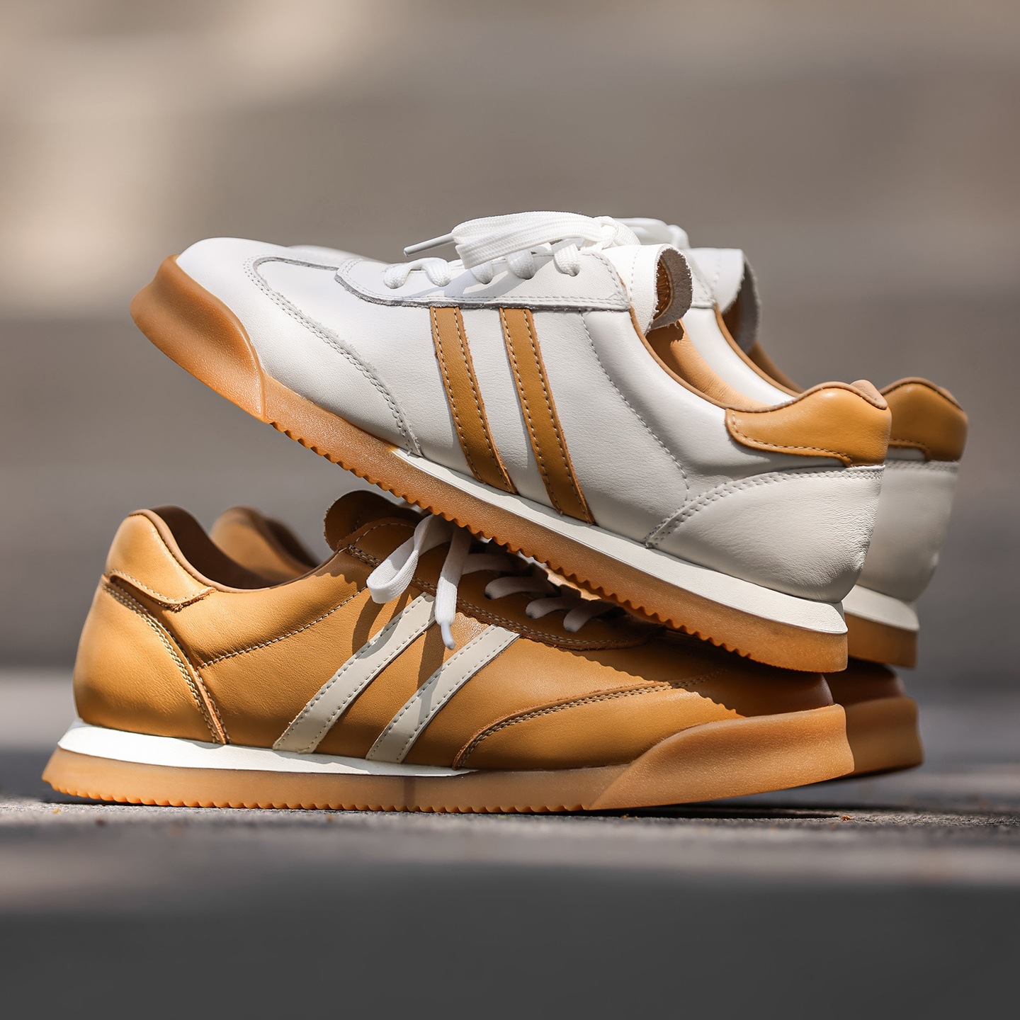 [Capa de piel de vaca] 2025 nuevo cuero transpirable versátil deportivo casual Argande zapatos de entrenamiento cómodos suelos gruesos