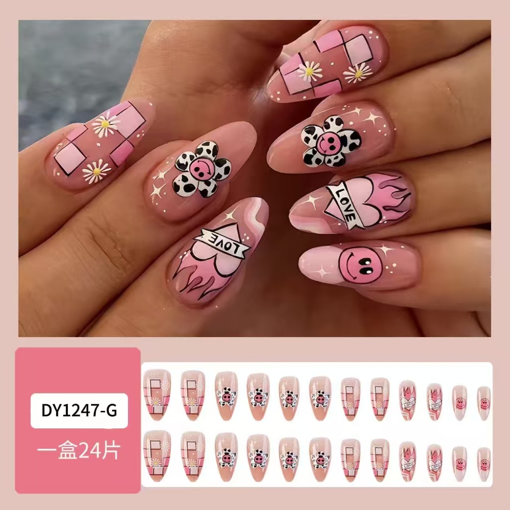Comercio extranjero venta caliente de dibujos animados sol sonriente parche de uñas amor llama manicura falsa uñas
